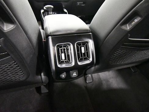 Certified 2026 Kia Sorento SX Prestige AWD/4WD image 17
