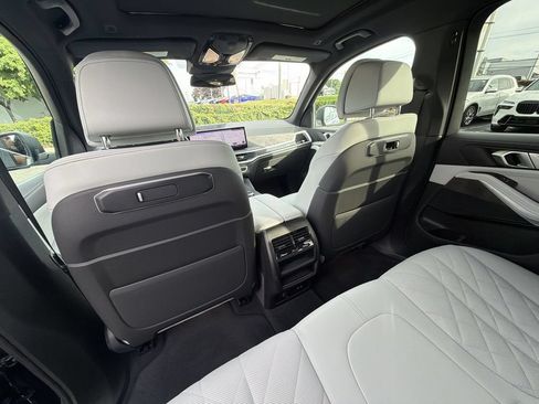 Used 2024 BMW X5 xDrive40i AWD/4WD image 20