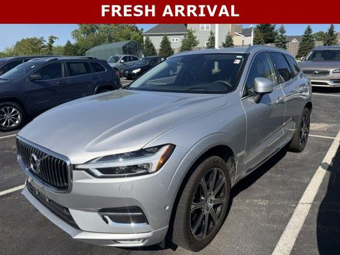 Used 2019 Volvo XC60 T5 Inscription w/ Protection Package Premier AWD/4WD image 1