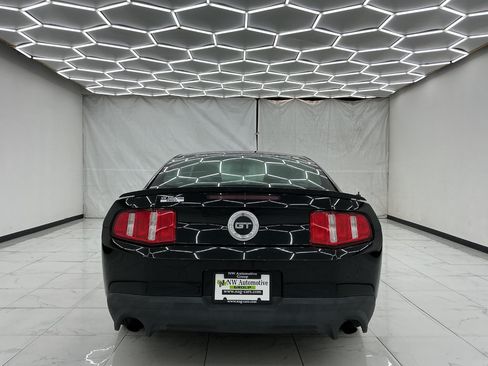 Used 2012 Ford Mustang GT RWD image 10