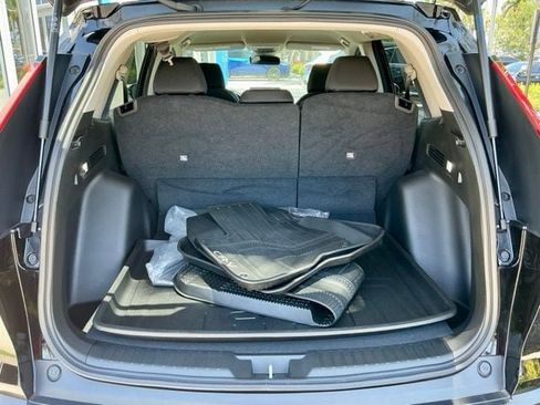 Certified 2025 Honda CR-V LX image 9