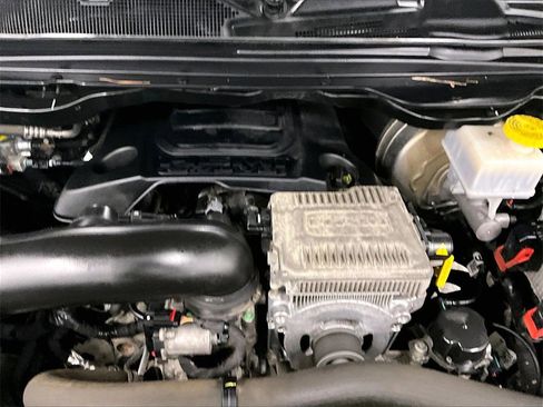 Used 2021 RAM 1500 Limited w/ Bed Utility Group image 35