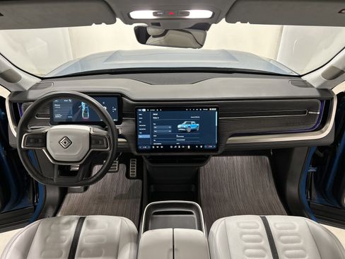 Used 2023 Rivian R1T Adventure image 25