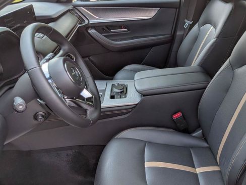 New 2026 MAZDA CX-90 Plug-In Hybrid w/ Premium Plus AWD/4WD image 11