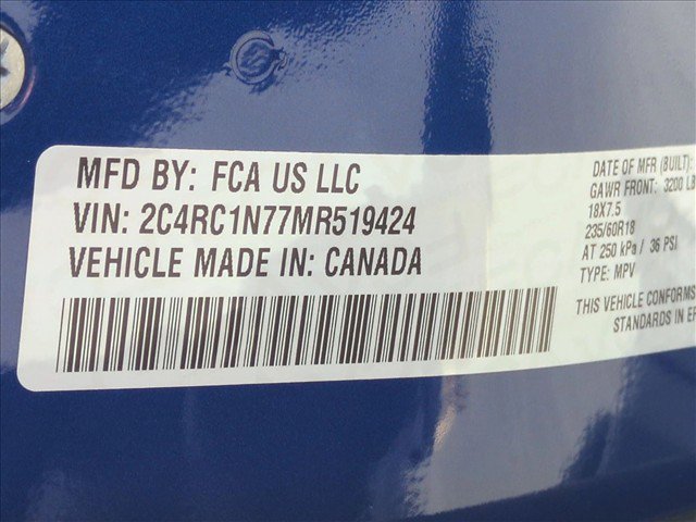 Used 2021 Chrysler Pacifica Pinnacle FWD image 30