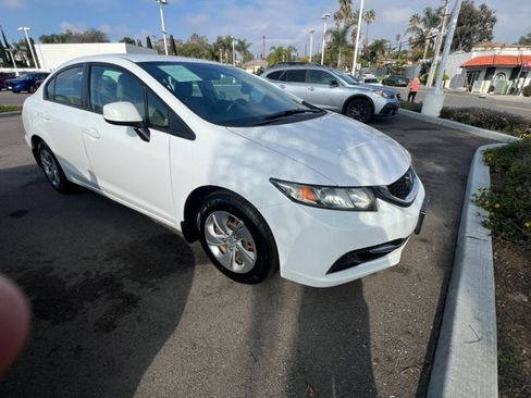 Used 2013 Honda Civic LX image 7