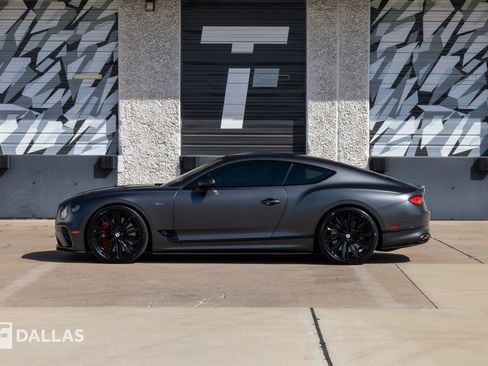 Used 2022 Bentley Continental GT Speed image 7