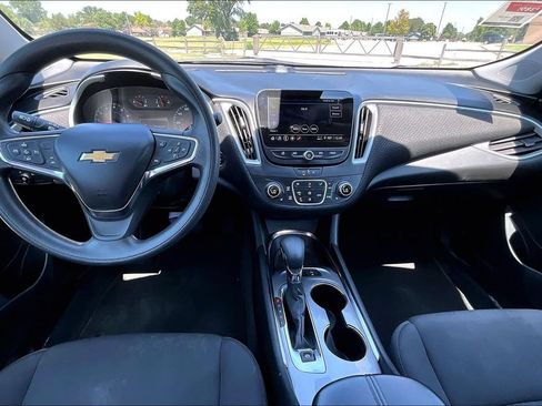 Used 2024 Chevrolet Malibu LT FWD image 14