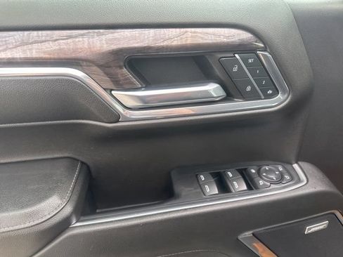 Used 2023 Chevrolet Silverado 1500 LTZ AWD/4WD image 11