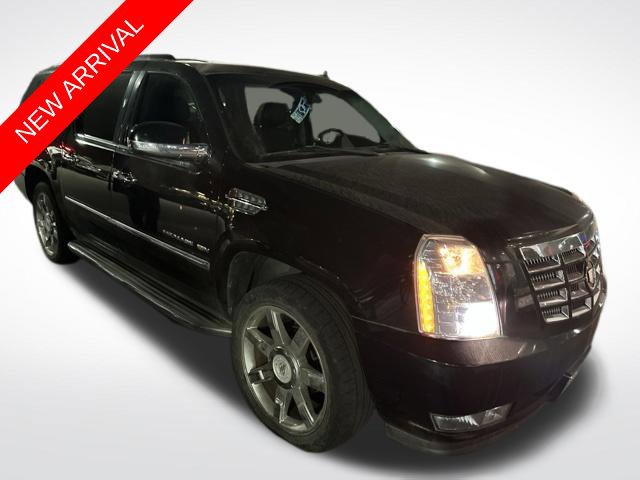 Used 2012 Cadillac Escalade ESV Luxury AWD/4WD image 1