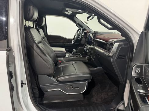 Used 2021 Ford F150 Lariat w/ Equipment Group 502A High image 24