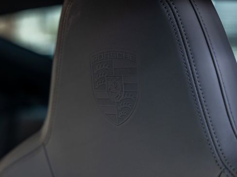Certified 2020 Porsche 911 Carrera S RWD image 30