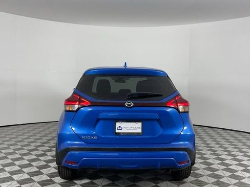 Used 2024 Nissan Kicks S FWD image 6