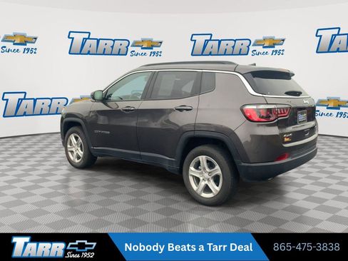 Used 2024 Jeep Compass Latitude AWD/4WD image 6
