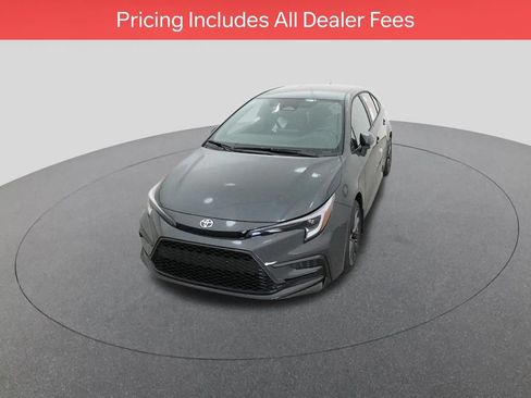 Used 2026 Toyota Corolla SE FWD image 17