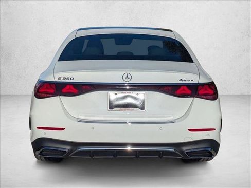 New 2026 Mercedes-Benz E 350 4MATIC Sedan image 8