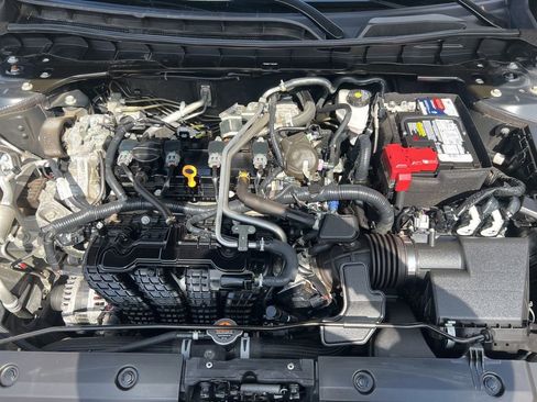 Used 2023 Nissan Altima 2.5 SV w/ SV Premium Package image 27