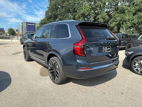 Used 2026 Volvo XC90 B6 Plus w/ Protection Package Premier AWD/4WD image 3