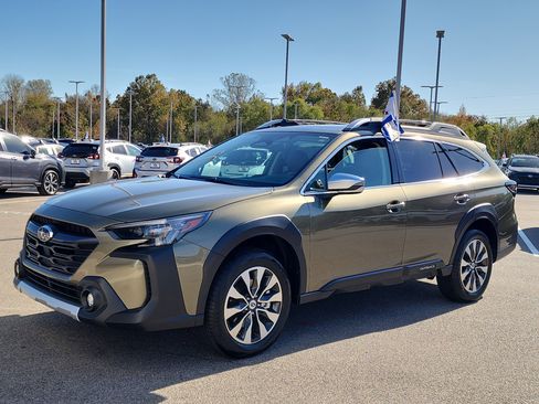 Certified 2025 Subaru Outback Touring w/ Tech Package 3 image 7