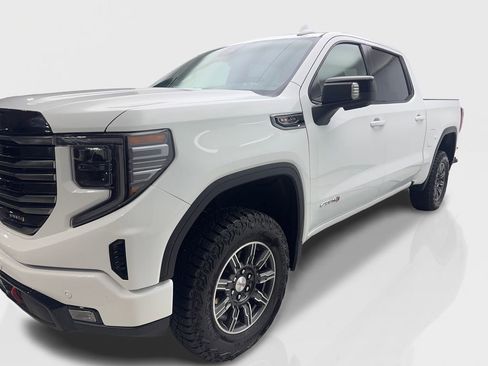 Used 2025 GMC Sierra 1500 AT4 AWD/4WD image 11