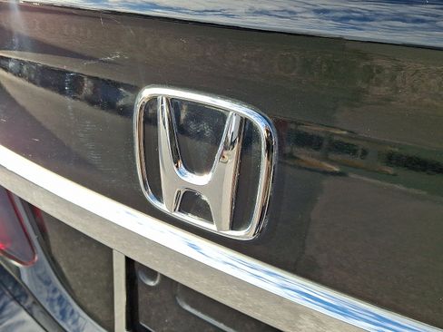 Used 2015 Honda Civic LX image 29