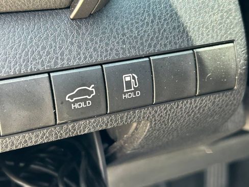 Used 2021 Toyota Camry SE FWD image 24