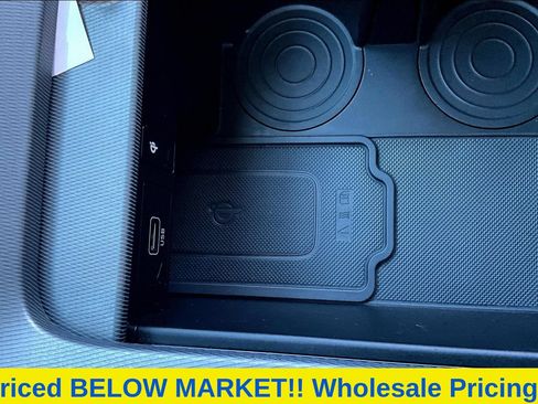 Used 2022 Hyundai Palisade SEL w/ 8P Bench Seat Package FWD image 19