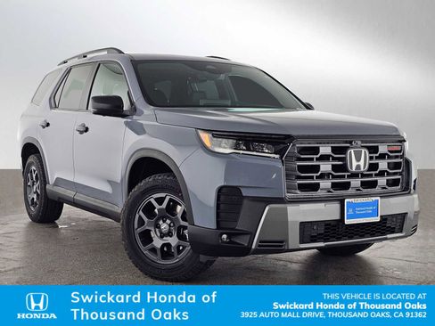 New 2026 Honda Pilot TrailSport image 1
