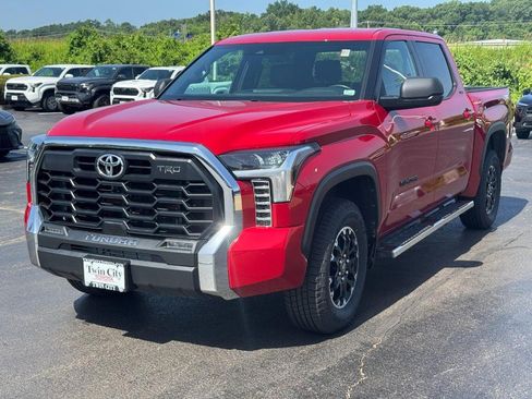 Used 2025 Toyota Tundra SR5 w/ TRD Off-Road Premium Package AWD/4WD image 10