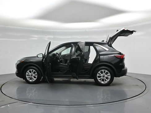 Certified 2024 Ford Escape Active w/ Cold Weather Package image 37