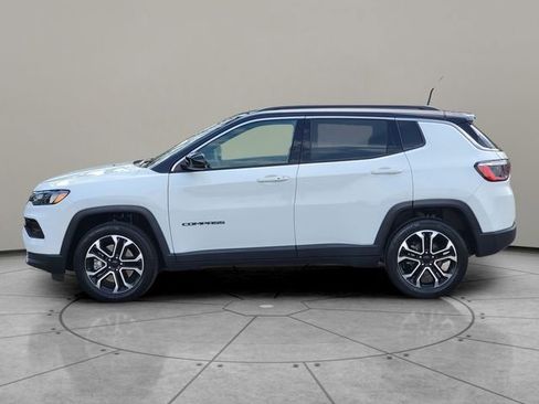 Certified 2023 Jeep Compass Limited AWD/4WD image 9