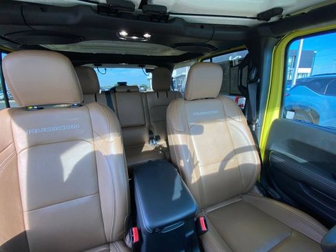 Used 2023 Jeep Wrangler Unlimited Rubicon 4xe AWD/4WD image 30