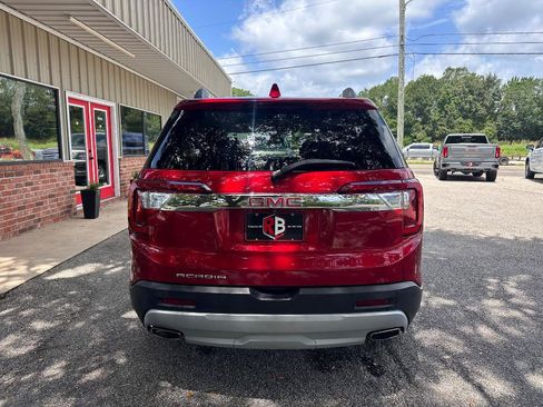 Used 2021 GMC Acadia SLE w/ Driver Convenience Package FWD image 8