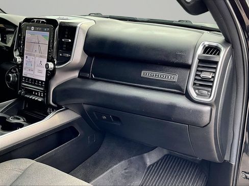 Used 2024 RAM 1500 Big Horn AWD/4WD image 18