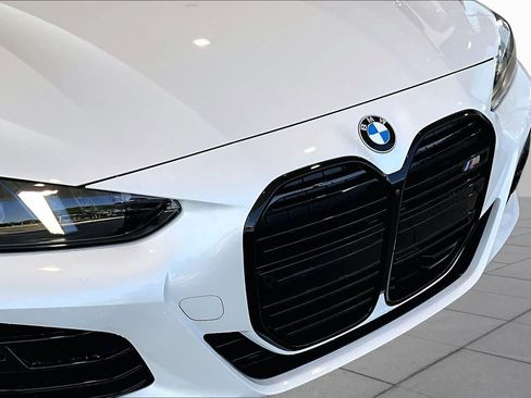Used 2027 BMW M440i Convertible w/ Premium Package RWD image 29