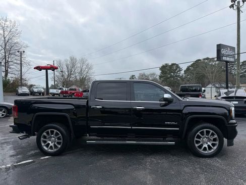 Used 2018 GMC Sierra 1500 Denali RWD image 8