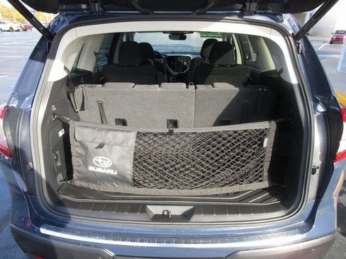Used 2025 Subaru Ascent Premium w/ Premium Package image 24