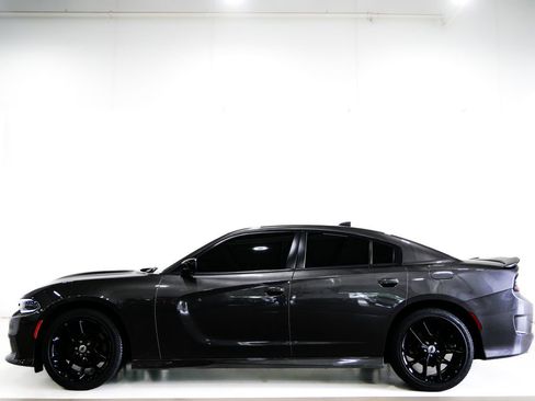Used 2023 Dodge Charger GT RWD image 5