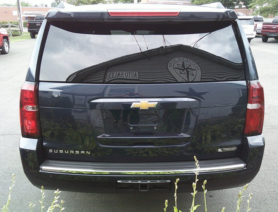 Used 2017 Chevrolet Suburban Premier AWD/4WD image 8