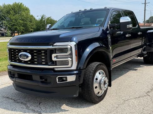 Used 2025 Ford F450 Platinum w/ Platinum Plus Package AWD/4WD image 10