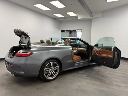Used 2019 Mercedes-Benz E 450 4MATIC Cabriolet image 42