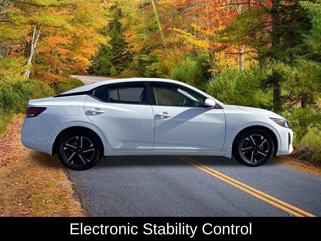 Used 2024 Nissan Sentra SV FWD image 14