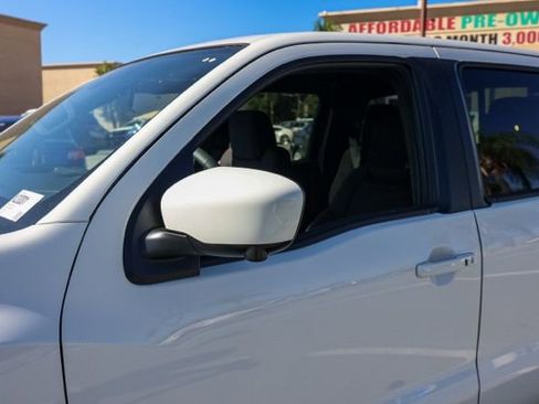 New 2026 Nissan Frontier Pro-X w/ Pro-X Convenience Package image 12