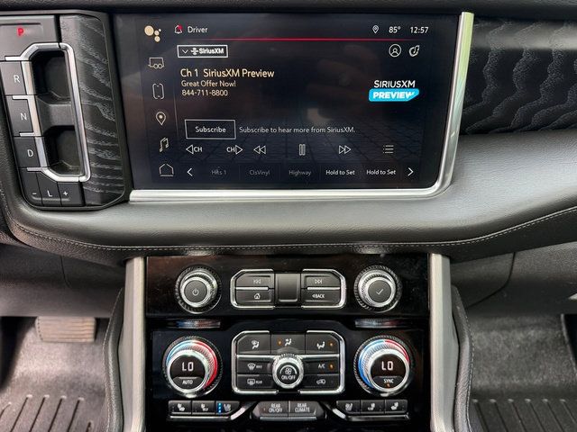 Used 2022 GMC Yukon Denali AWD/4WD image 27
