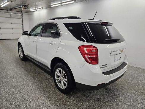 Used 2017 Chevrolet Equinox LT w/ Convenience Package image 6