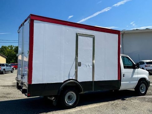 Used 2024 Ford E-350 and Econoline 350 Super Duty w/ Power Windows & Locks Group RWD image 3