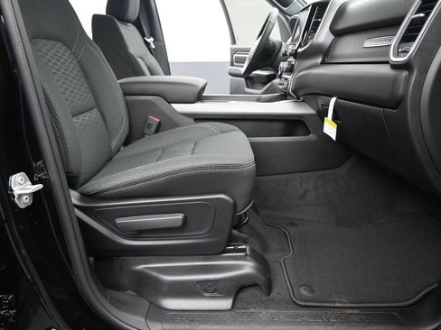 New 2025 RAM 1500 Big Horn image 18