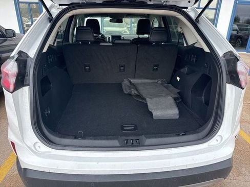 Used 2024 Ford Edge SEL AWD/4WD image 7