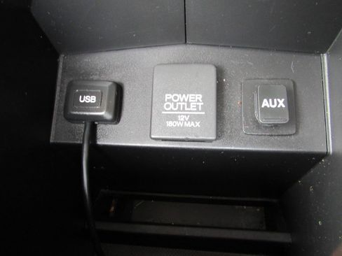 Used 2015 Honda CR-V LX image 18