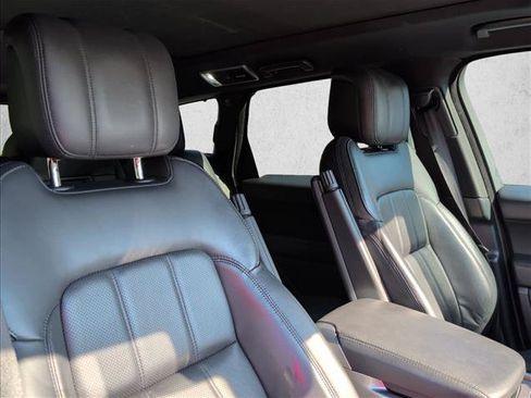 Used 2019 Land Rover Range Rover Sport HSE AWD/4WD image 27